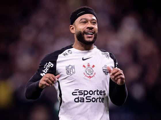 Memphis'ten Corinthians paylaşımı: "Çok yalan yayılıyor"