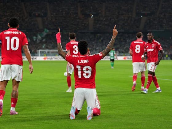 Nottingham Forest'lı Forvet İspanya'da Tarih Yazdı