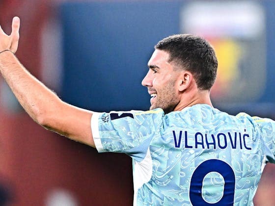 BILD: Vlahović Bayern'in transfer listesinde