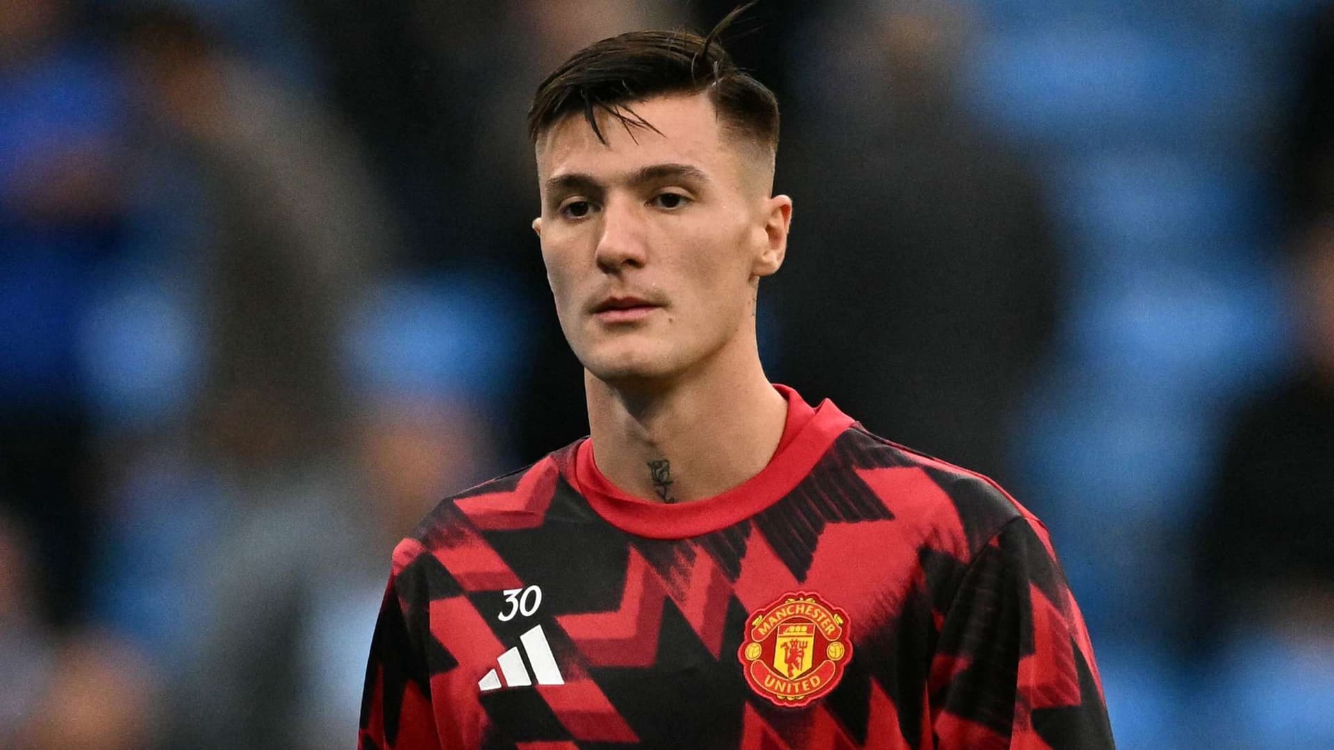 Sesko akrobatik antrenmanıyla Manchester United efsanesini andırdı