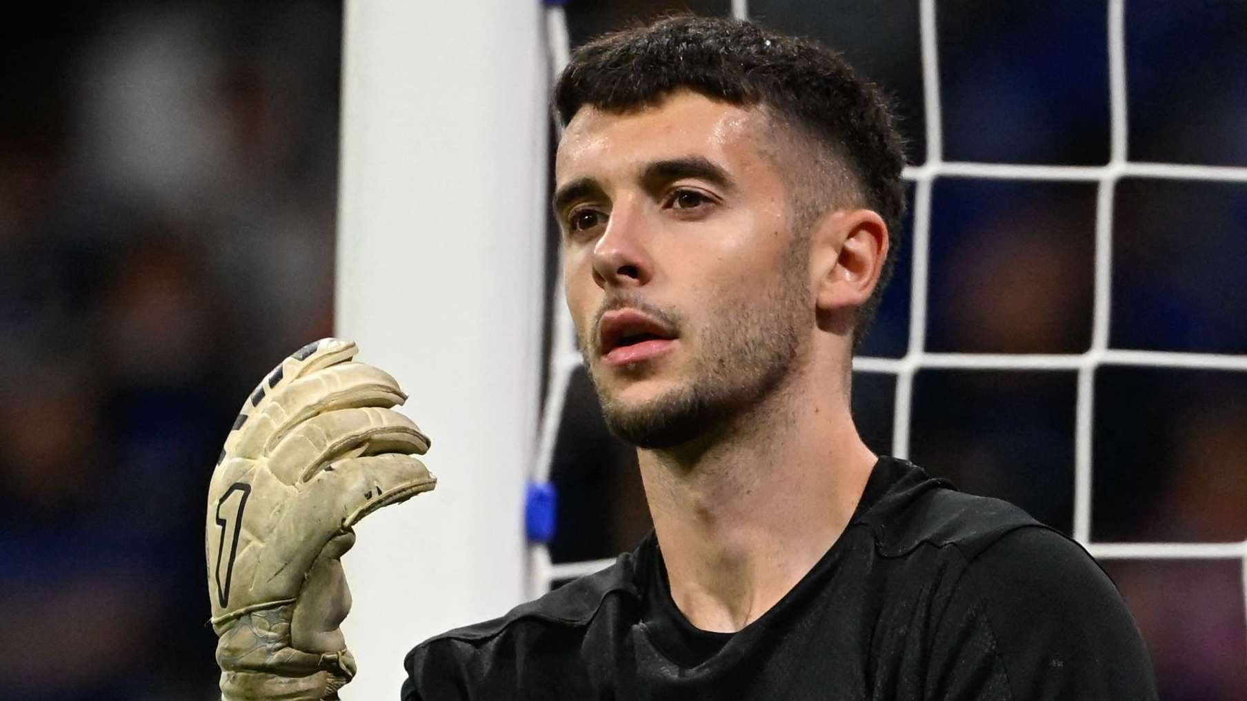 Garcia'nın hatası sonrası Oviedo, Barcelona'yı uzak mesafeden golle şoke etti