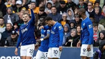 Everton Wolverhampton'ı 3-2 Yendi Üç Maçlık Galibiyet Serisi Yakaladı Grealish'ten İki Asist Hwang Hee-chan'ın Golüyle Sonuçlanan Üç Atakta Rol Oynadı