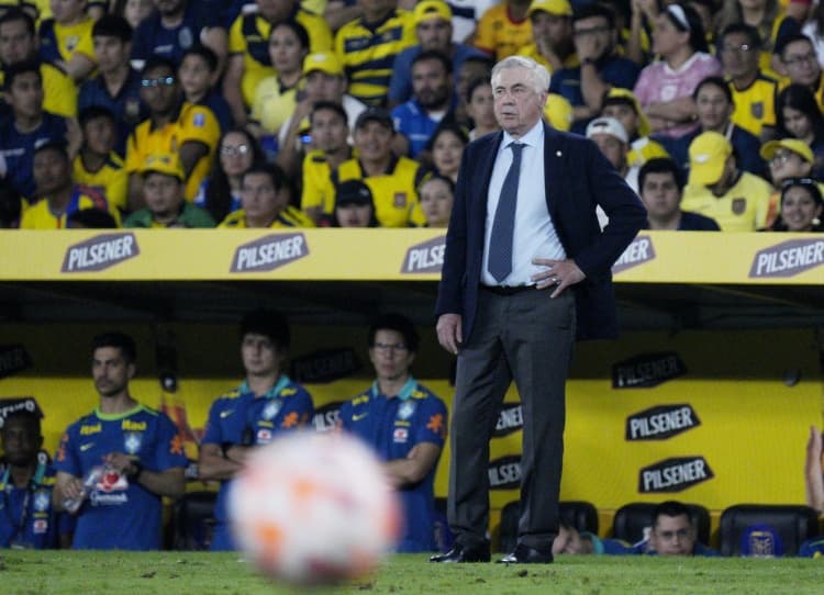 Mundo Deportivo: Ancelotti, Real Madrid'li Oyuncuları Kayırıyor, Raphinha Bolivya Deplasmanına Zorlanıyor