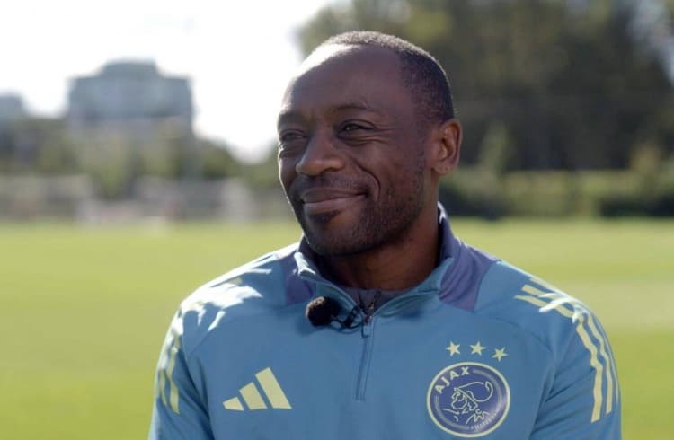 The Sun: Ex-Man City player and current Ajax youth coach Mussaмпа arrested over tax fraud