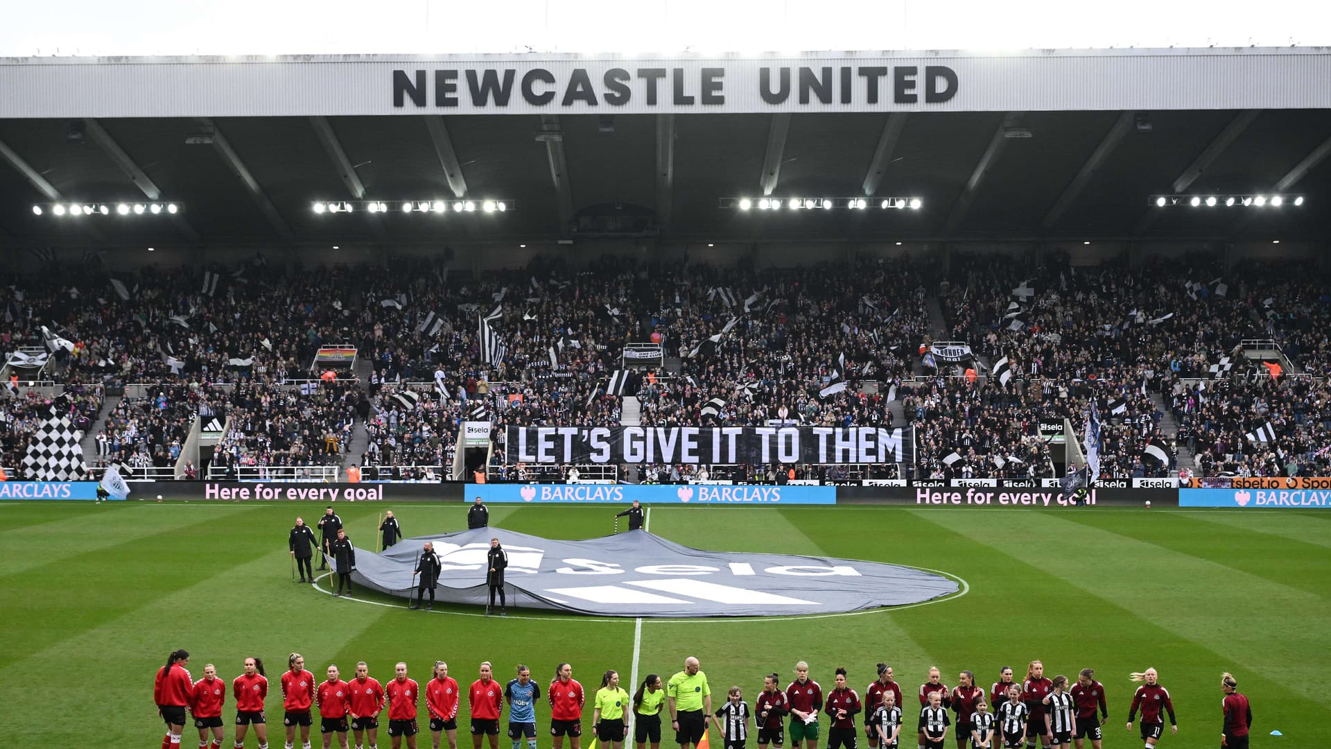 Newcastle, Dundee'li Öğrencilere Verdiği Şampiyonlar Ligi Biletlerini İptal Etmek Zorunda Kaldı