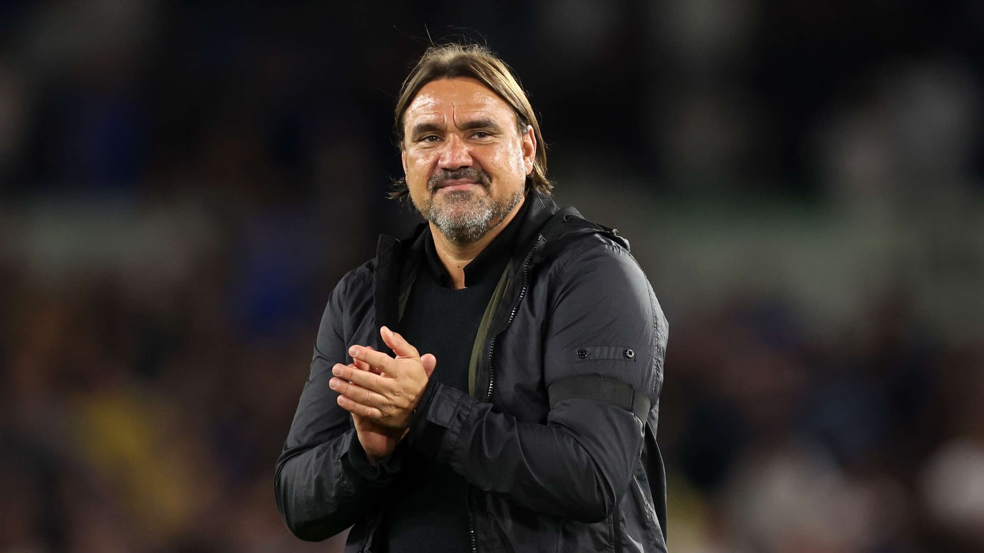 Farke, Leeds'in Transfer Dönemi Fiyaskosundan Sonra Endişeleri Gidermesini İstiyor