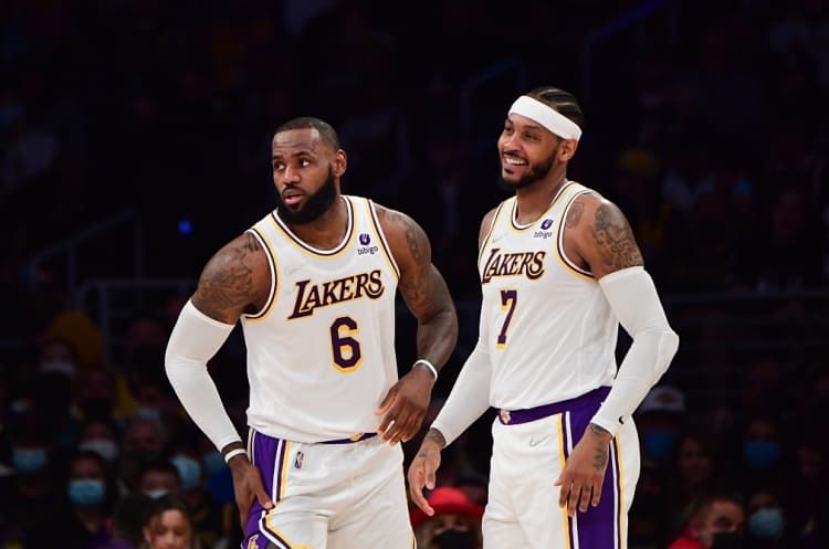 Anthony: LeBron ile Sohbet Ettik, Basketbol Değil Sağlığı Hakkında Konuştuk