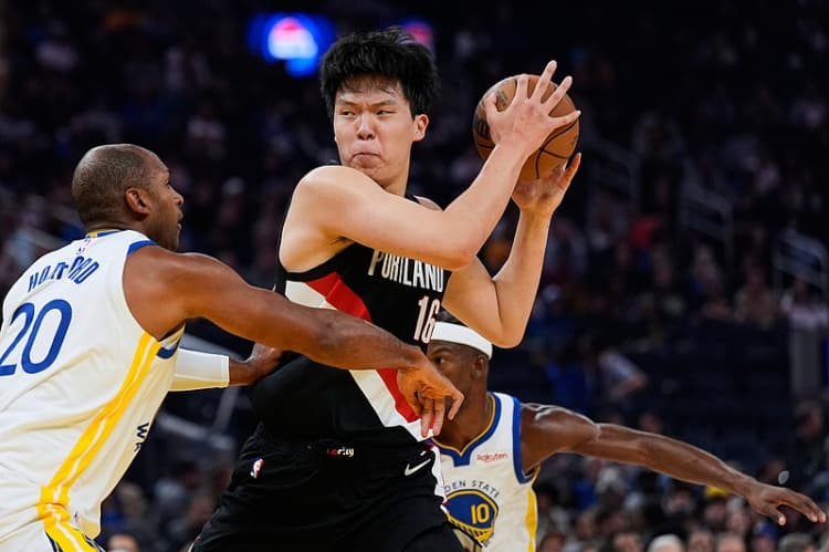 Medya: Yang Hansan, Warriors'a karşı daha iyi ayak uydurabilir, oyun hissi de yetenek işi