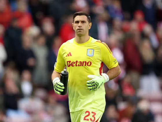 Manchester United, Aston Villa Kalecisini Gözüne Kestirdi: Amorim Transfer Etmeli mi?