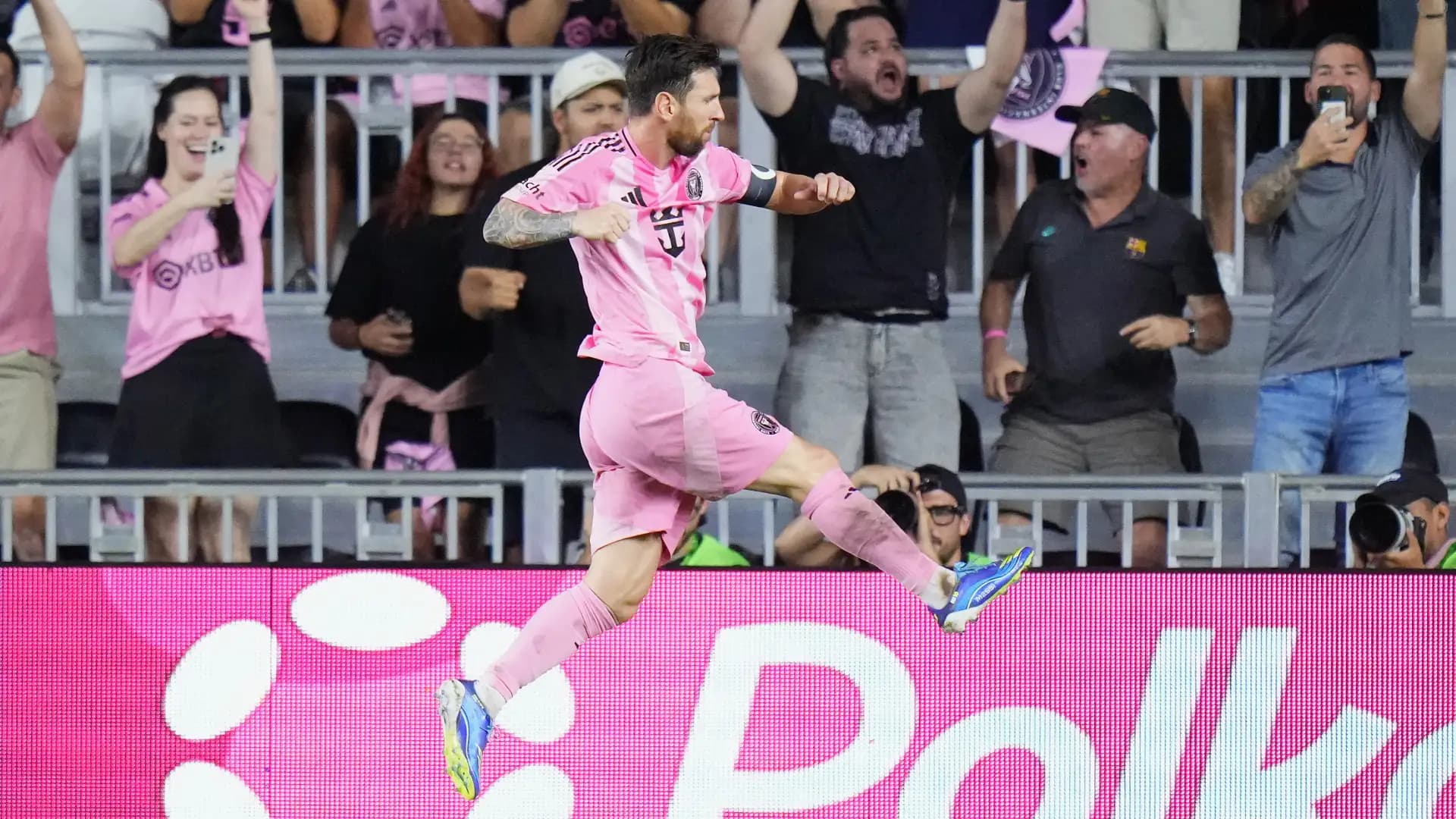 Messi'den Büyülü Anlar, Alba'dan Zafer: Miami Fark Attı