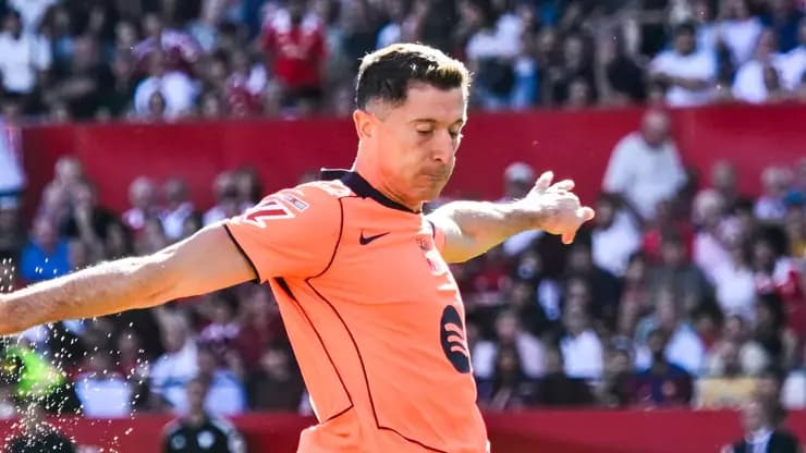 Barcelona'dan Kötü Haber: Lewandowski Sakatlandı!
