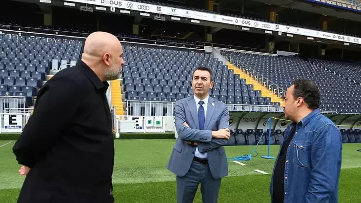 Fenerbahçe Şükrü Saracoğlu'nda zemin yenilendi