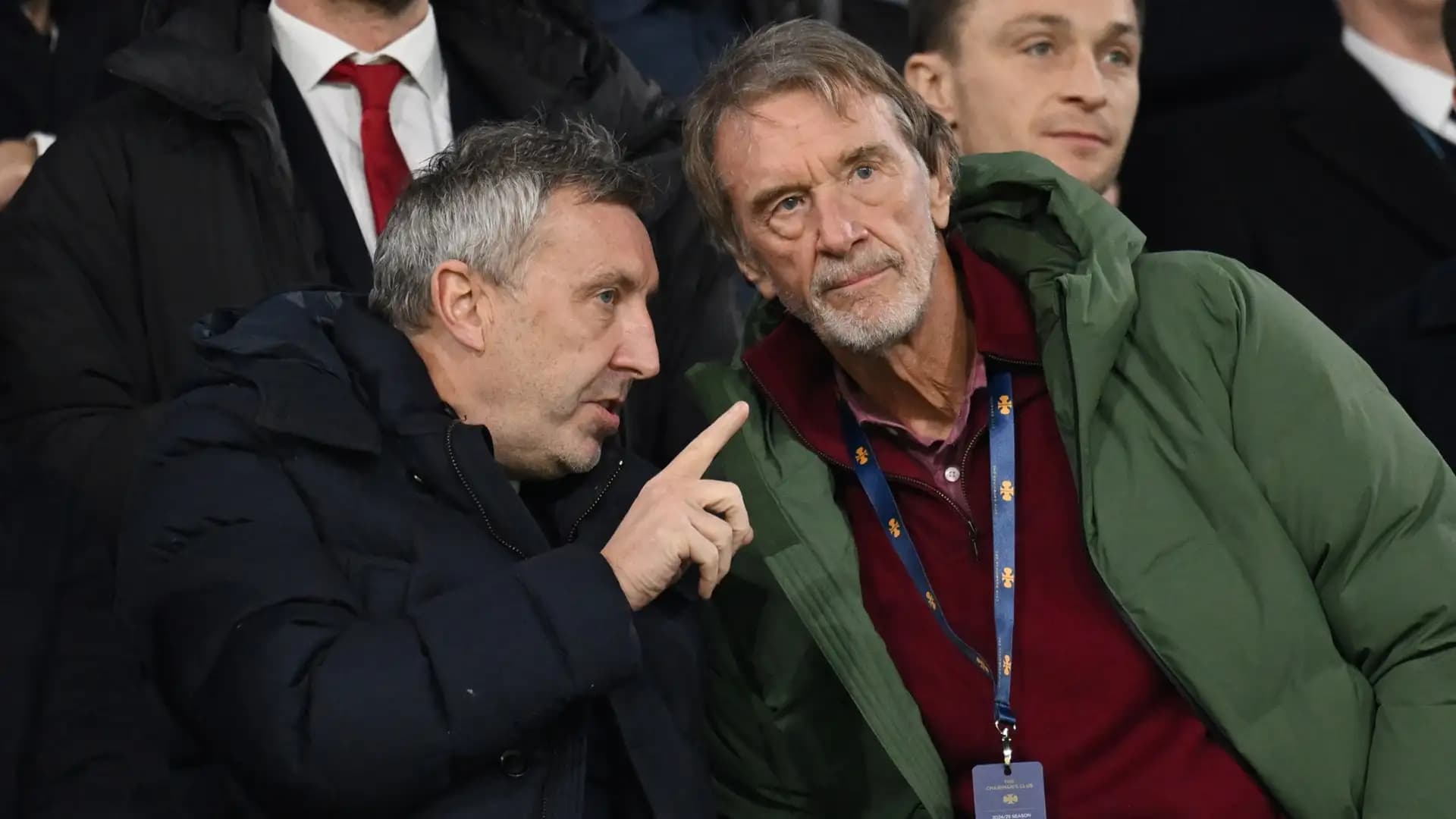 Manchester United'dan Transfer Hamlesi: Büyük Yatırımlar Yolda!