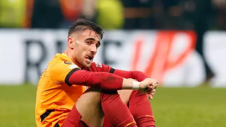 Galatasaray'a Yunus Akgün'den Kötü Haber Ameliyat!