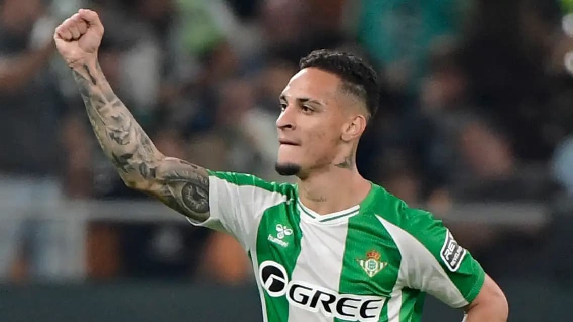 Antony'den Manchester United Kabusu Sonrası Çocuklara İlham Verme Sözü