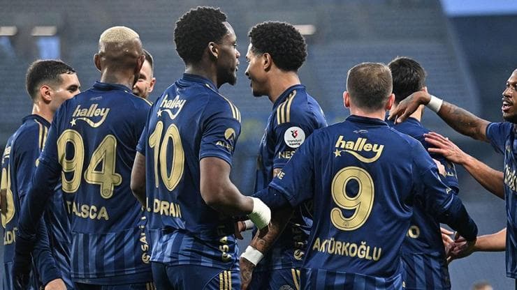 Fenerbahçe Eyüp'te Fark Yarattı Deplasmanda 3 Puanı Kaptı