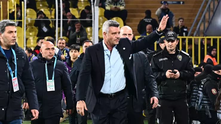 Sadettin Saran Fenerbahçe'ye Döndü! Kulüp Binasına Ziyaret