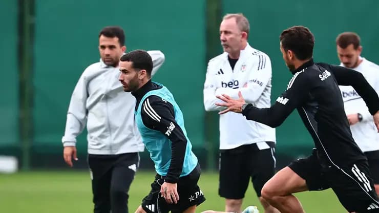 Beşiktaş Rafa Silva bombası Antalya öncesi patladı