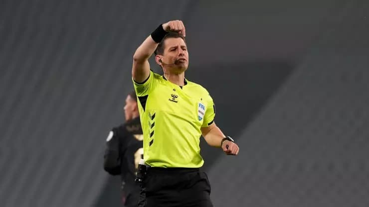Halil Umut Meler Yine Galatasaray Fenerbahçe Derbisinde