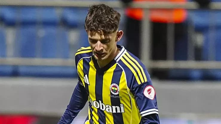 Fenerbahçe Şoku: Szymanski Alanya Maçında Yok!