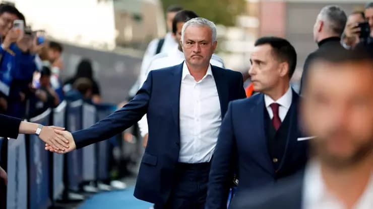 Mourinho'dan Real Madrid'e Şaşırtan Yanıt!