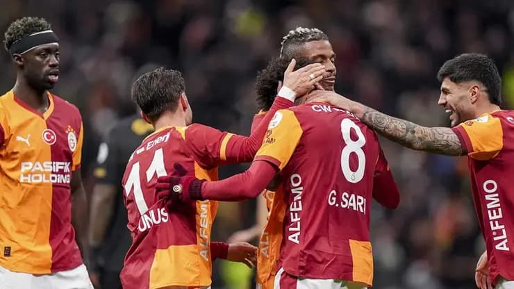 Galatasaray'dan Kayseri'ye Gol Yağmuru: Lider Fark Açtı!
