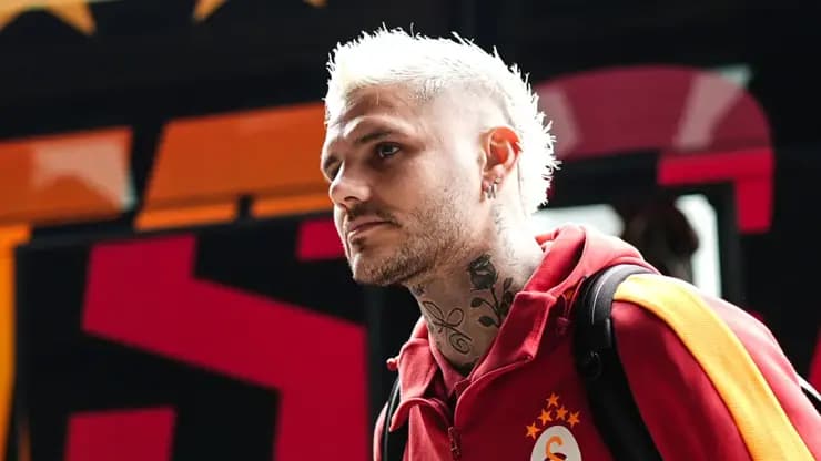 Galatasaray İtalya'ya Uçtu! Kamp Kadrosu Belli Oldu