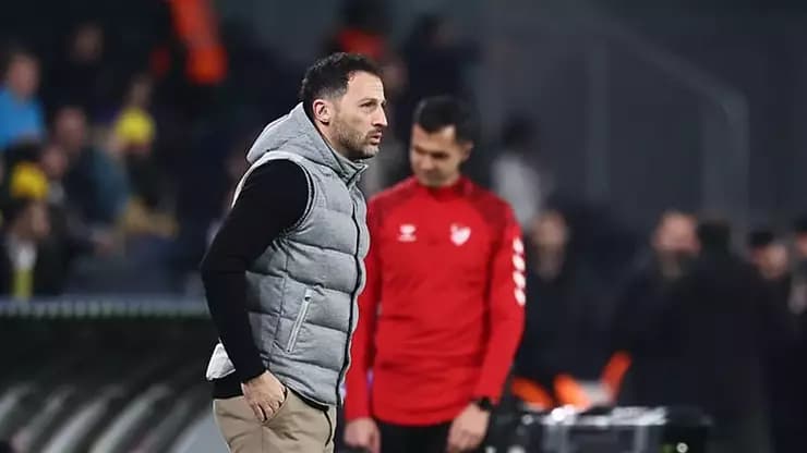 Tedesco'dan flaş açıklama: Takımla iletişim mükemmel