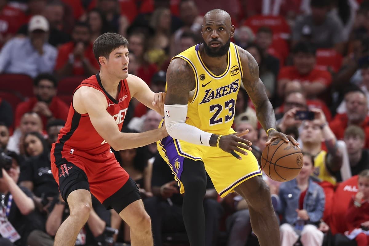 Su Qun Açıkladı: Lakers-Rockets G3, LeBron James vs. Genç Roketler'in Tarihi Düellosu!