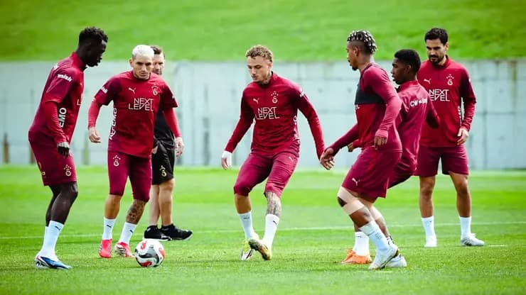 Galatasaray'ın Göztepe Deplasmanı Kadrosu Açıklandı