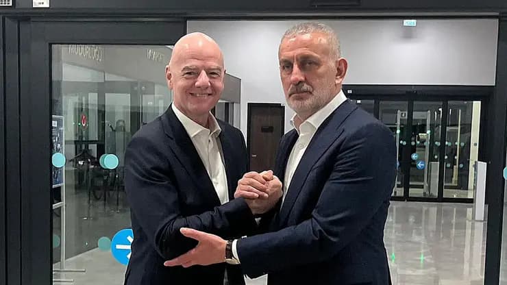 Infantino İstanbul'da Açılış Coşkusu FIFA Başkanı Geldi