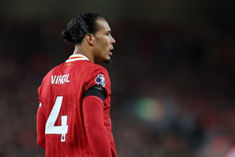 Van Dijk'tan Şampiyonlar Ligi Hayal Kırıklığı: PSG Turu Hak Etti, Şimdi Gözler Everton Derbisinde