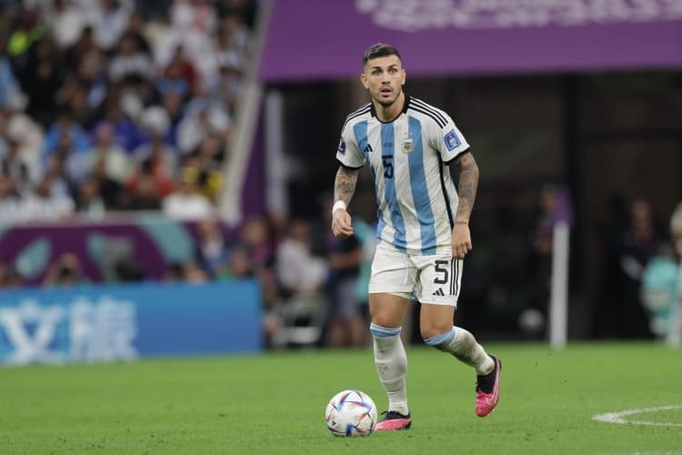 Paredes'ten Boca Jünıors İtirafı: Gago İkna Etti, Şimdi de Dybala'yı Bekliyorum!