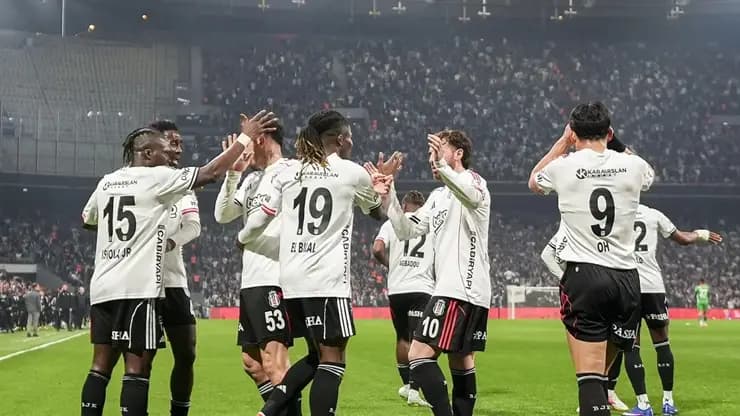 Beşiktaş 3-0 Alanyaspor Yarı Finale Son Bilet Kartal'ın