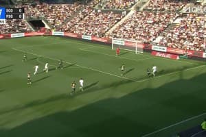 PSG, 10 kişi kaldığı maçta Angers'i 3-0'la geçti, zirvedeki farkı 6 puana yükseltti! Lee Kang-in ve Beraldo şov yaptı.