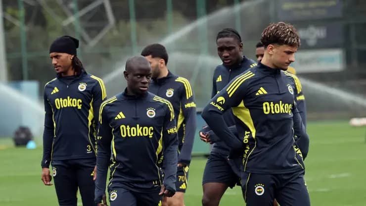 Fenerbahçe Konyaspor mesaisine başladı