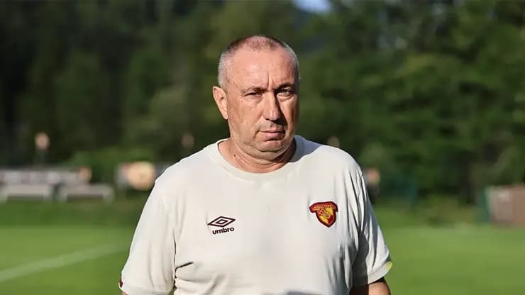 Stanimir Stoilov Göztepe'de dalya yapıyor