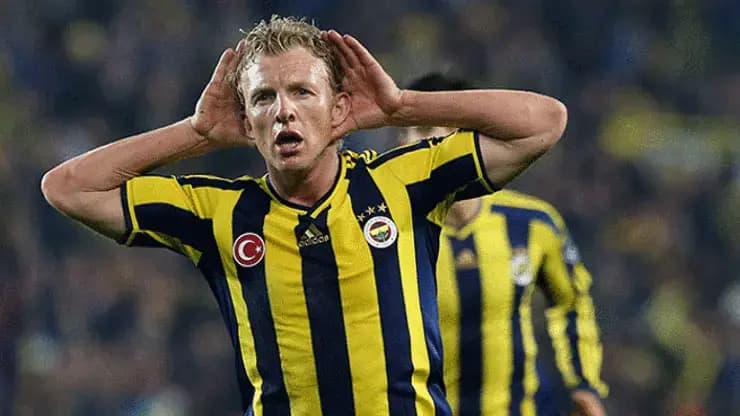 Fenerbahçe'ye Efsane Dönüş: Dirk Kuyt