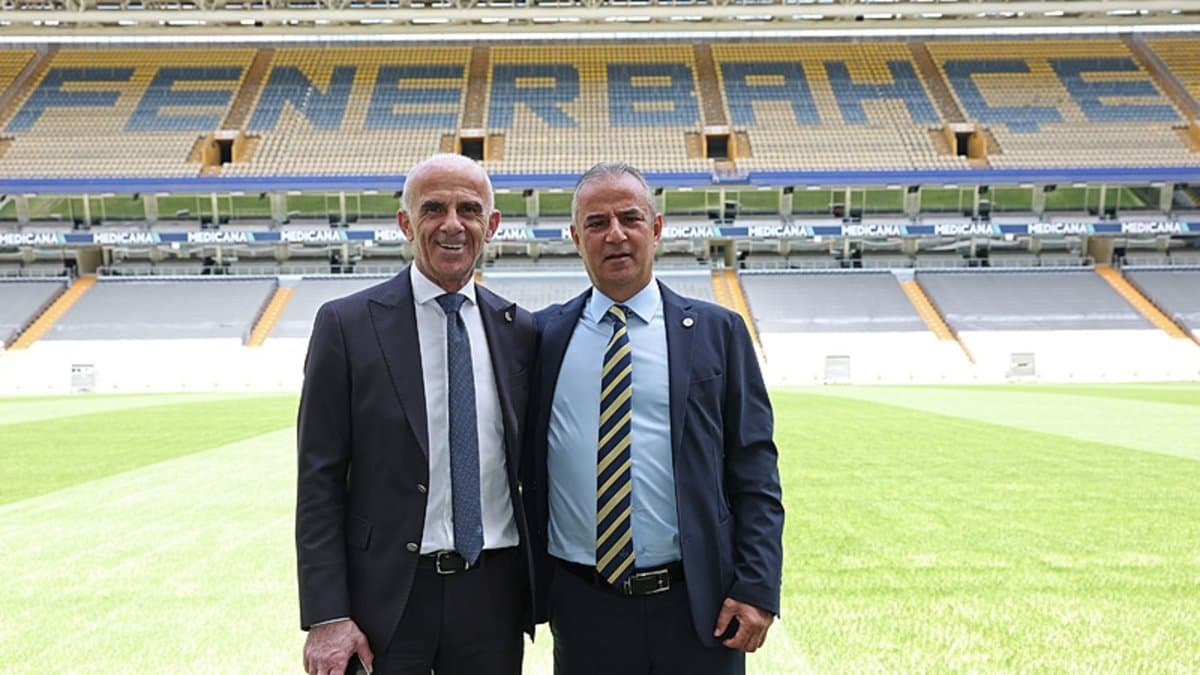 Fenerbahçe, Galatasaray'ın Gözdesine Talip: Transfer Rekabeti Kızışıyor