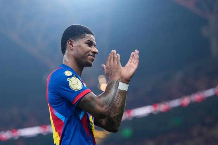 Falk'tan flaş iddia: Bayern'in Rashford planı Simons'a bağlı, ManU tutmak istiyor!