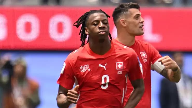 Galatasaray'ın Manzambi hayali suya düştü Dünya Kupası fiyatı uçurdu