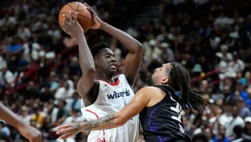 Yaz Ligi: Kings'in Namağlup Serisine Wizards Son Verdi! Riley 32 Sayı ve 6 Üçlükle Yıldızlaştı, Dibansa 23, Reno 20 Sayı Ekledi.