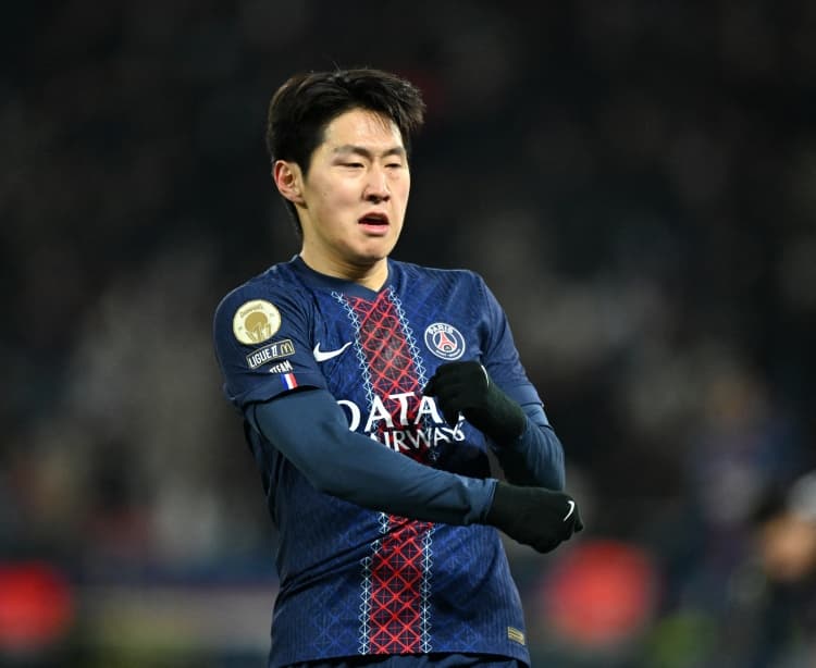 PSG kasayı patlatıyor! L'Équipe: Şimdiden 100 milyon avro, hedef 300 milyon avro rekoru