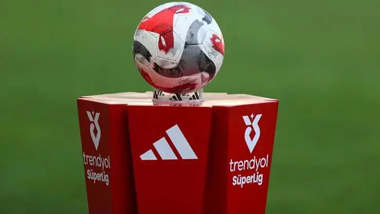 SON DAKİKA: Süper Lig Derbi Haftaları Netleşti