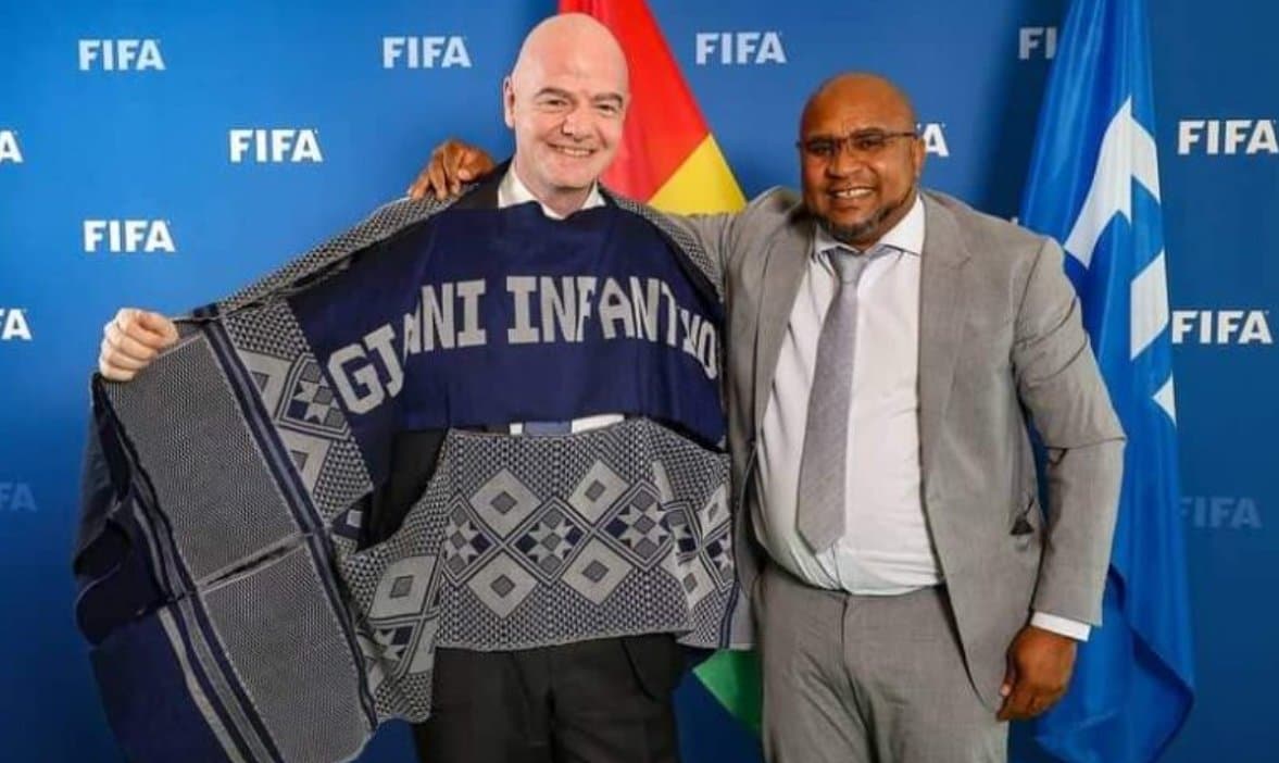 Yolsuzluk Skandalı: Gine-Bissau Futbol Federasyonu Başkanı Firarda, FIFA'nın Fon Denetimi Sorgulanıyor