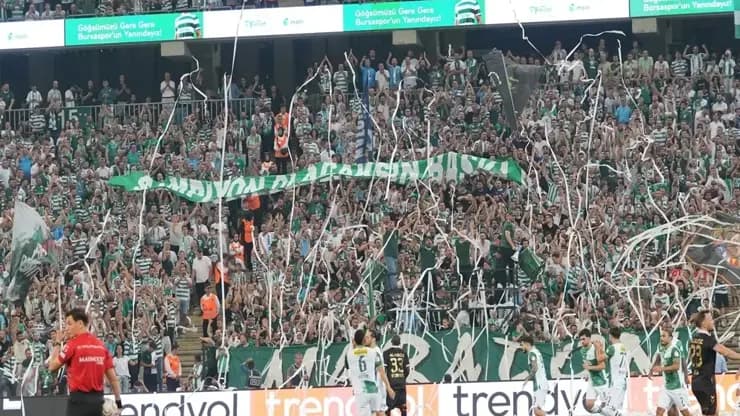 Bursaspor seyirci sayısında rakip tanımadı