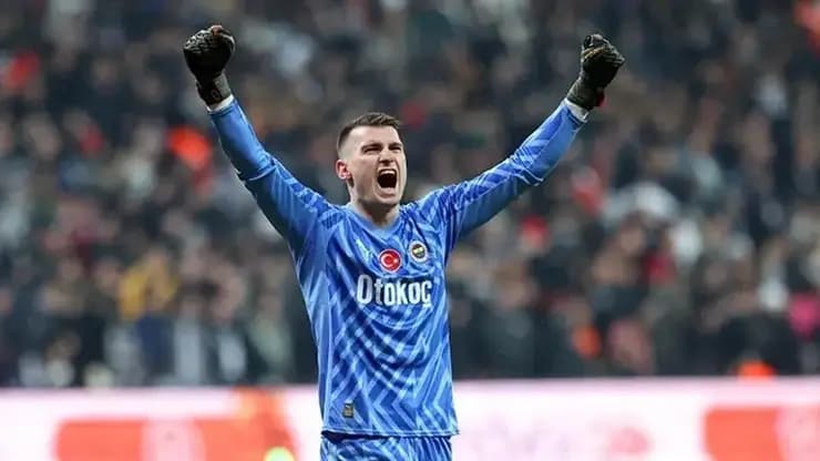 Fenerbahçe kalecisi Livakovic'e Barcelona kancası!