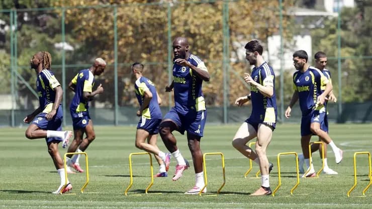 Fenerbahçe'de Lyon mesaisi başladı
