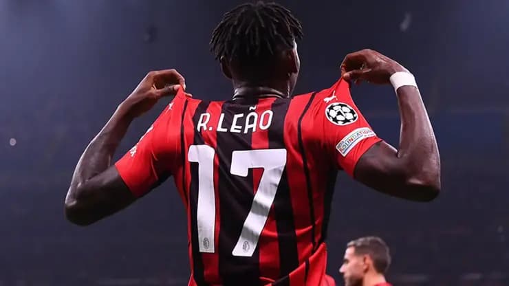 Galatasaray'dan Rafael Leao Bombası!