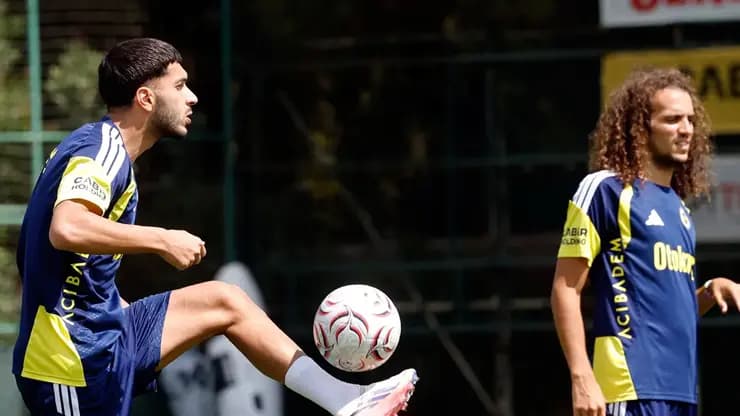 Fenerbahçe Samsunspor maçına kilitlendi İşte kadro